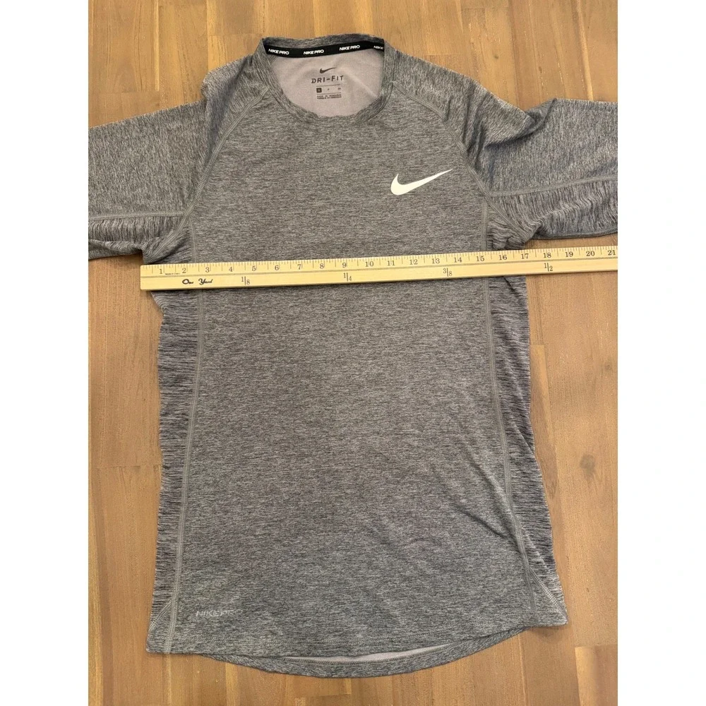 Nike Pro Dri Fit Men's Short Sleeve Training Shirt Gray Size‎ S
